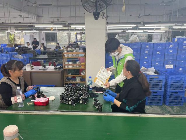 三鄉(xiāng)鎮(zhèn)開(kāi)展“加強(qiáng)禁毒宣傳， 共創(chuàng)無(wú)毒企業(yè)”活動(dòng)照片1.jpg