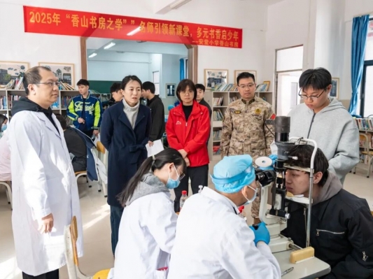 熱血應(yīng)征！大涌百余名青年參加征兵體檢