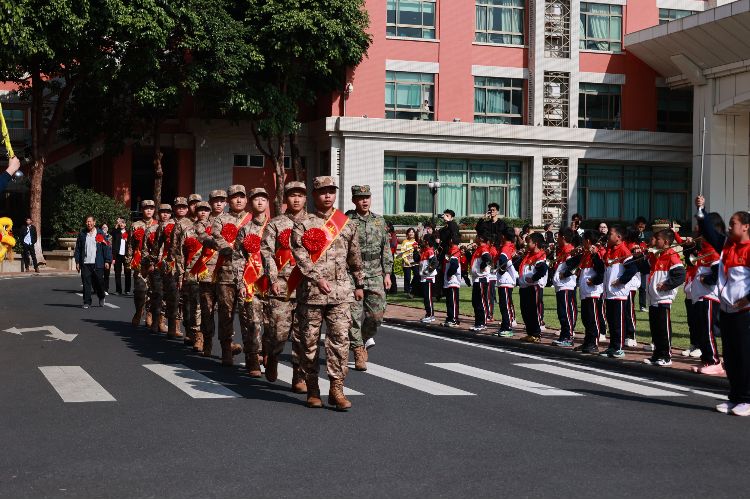 共赴“軍旅之約”，中山多個鎮(zhèn)街歡送新兵入伍